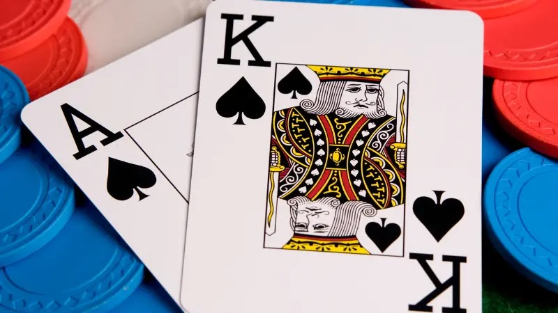 Xì dách trò chơi cực kỳ cân não giữa may mắn và chiến lược